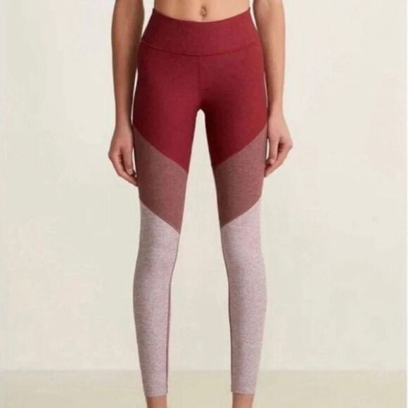 Outdoor Voices Tri-Color Springs Burgundy Red Athletic 7/8 Leggings Size Small - Picture 1 of 8